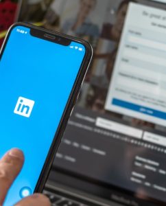 How To Promote Your Blog On LinkedIn